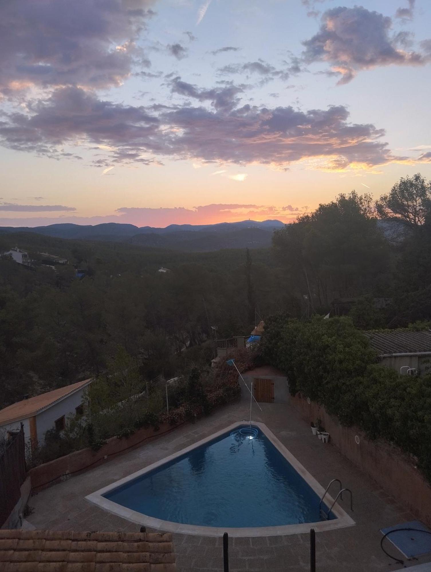 Amira Home Near Sitges Sant Pere De Ribes Eksteriør bilde